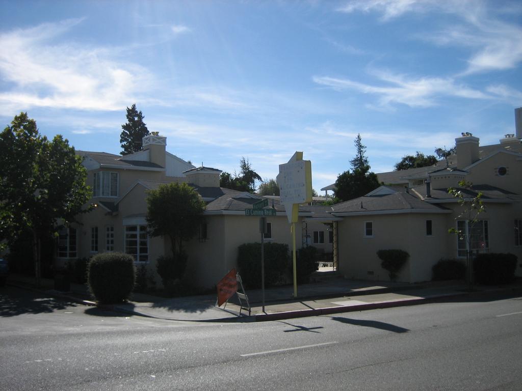 Stanford Inn مينلو بارك المظهر الخارجي الصورة